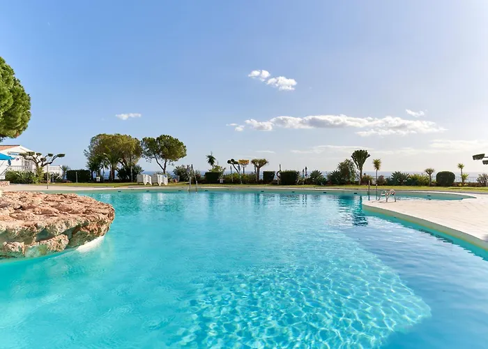 Διαμέρισμα Ella